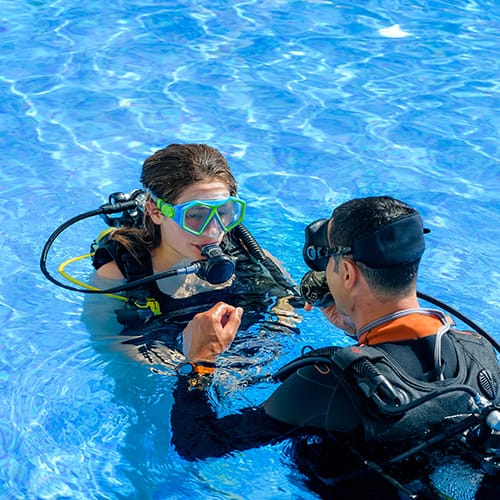Open Water diver completing scuba certification training in the Florida Keys